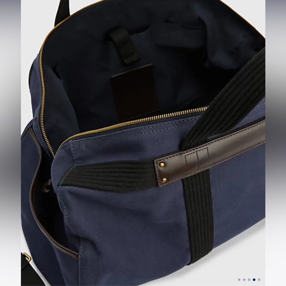 BRAND NEW DUFFLE Bag - Picture 5 of 15